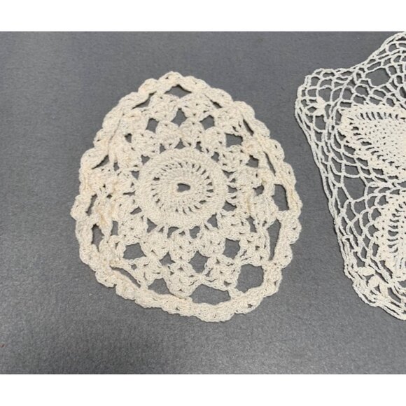 Handmade Vintage Lace Doilies Set of 2 - Picture 2 of 8